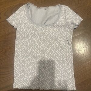 Brandy Melville Light Blue Floral Short Sleeve Tee